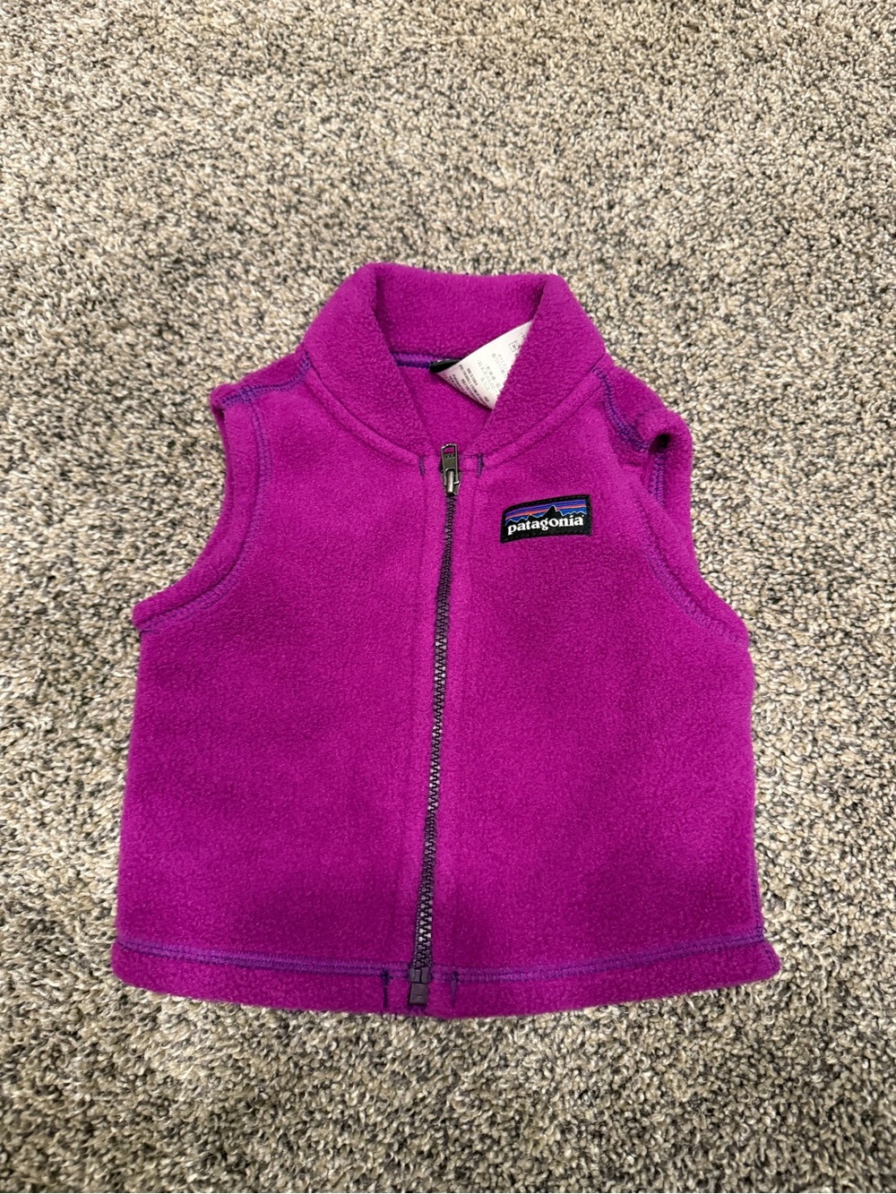 Patagonia infant Magenta Fleece Vest 0 months ( newborn) EUC